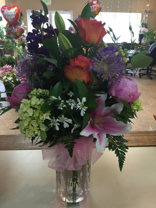 Bellingham Florist | Bellingham WA Flower Shop | M & M FLORAL & GIFTS